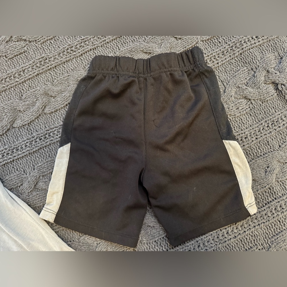 Scooby-Doo 'Here for the Snacks' Tank & Shorts Set - Gray & Black 4T - Picture 6 of 10